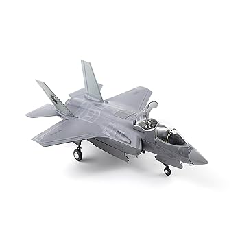 Amazon.co.jp: NUOTIE F-35 ライトニング II 1:72 金属戦闘機
